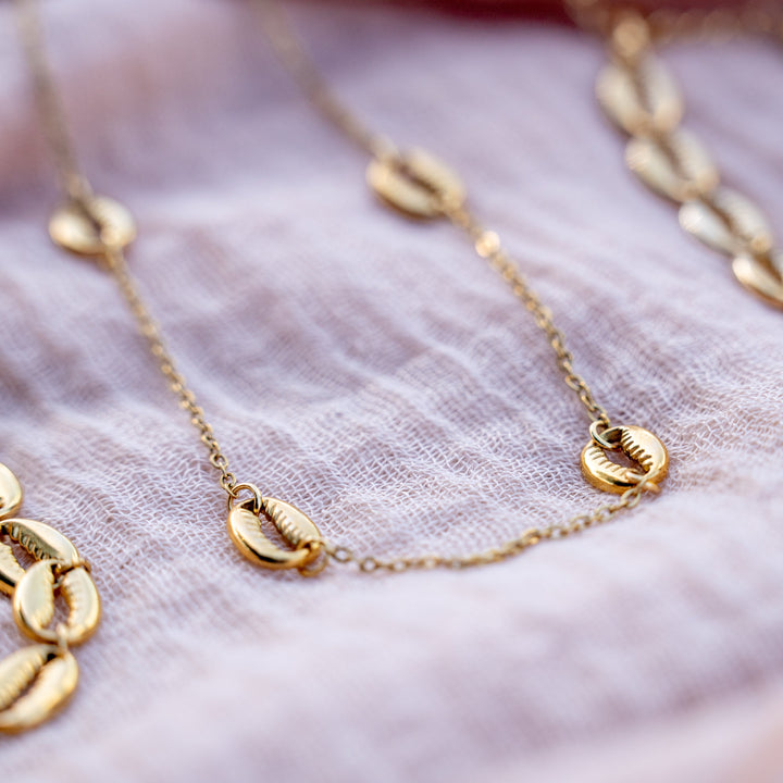 Isla Necklace